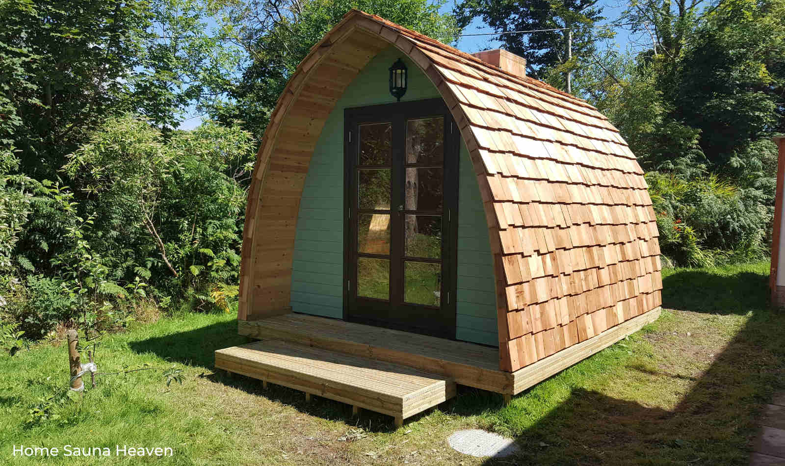 outdoor pod sauna